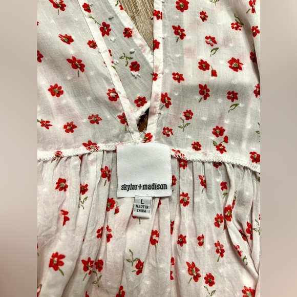 Skylar + Madison Floral Flutter Tank - Picture 6 of 6